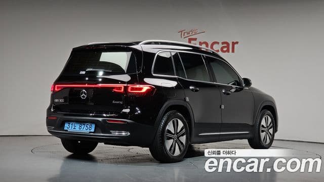 Mercedes-Benz EQB 2024 — ფოტო 6/36