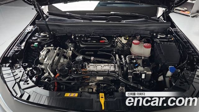 Mercedes-Benz EQB 2024 — ფოტო 3/36