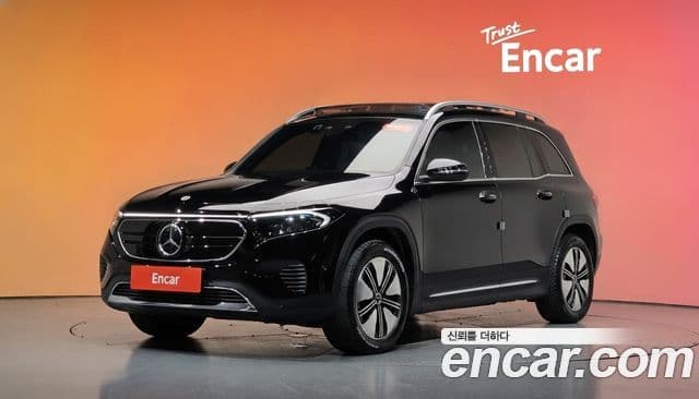 Mercedes-Benz EQB 2024 — ფოტო 33/36