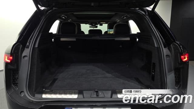 Land Rover Range Rover Sport 2023 — Photo 17/37