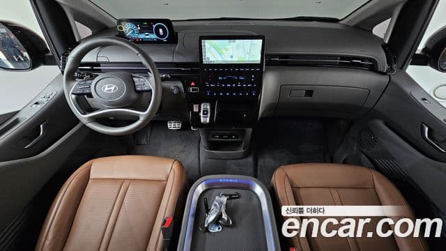 Hyundai Staria 2025 — Фото 7/20