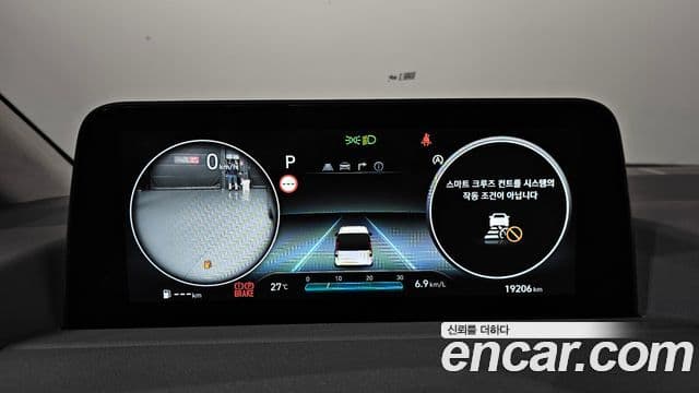 Hyundai Staria 2025 — Фото 8/20