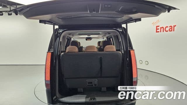Hyundai Staria 2025 — Фото 20/20