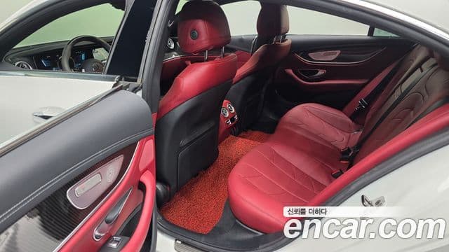 Mercedes-Benz CLS-Class 2023 — Photo 18/35