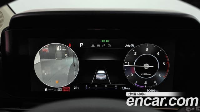 Kia Carnival 2021 — Фото 8/20