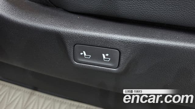 Kia Carnival 2021 — Фото 19/20