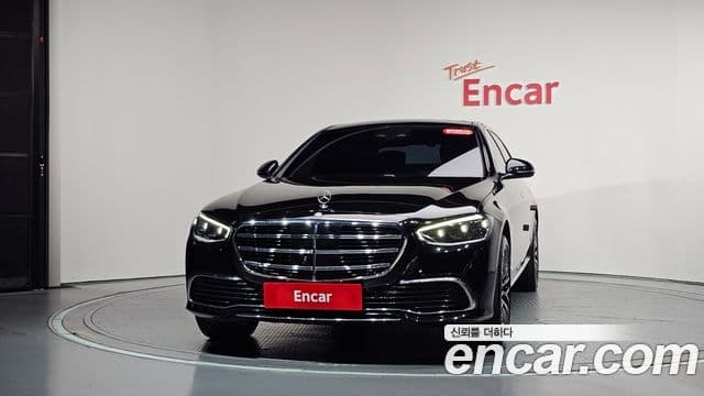 Mercedes-Benz S-Class 2024 — ფოტო 28/34