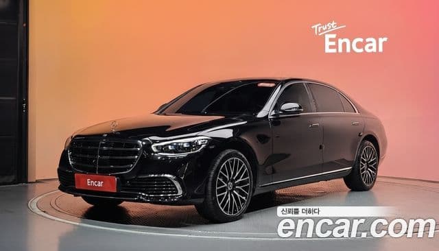 Mercedes-Benz S-Class 2024 — ფოტო 20/34