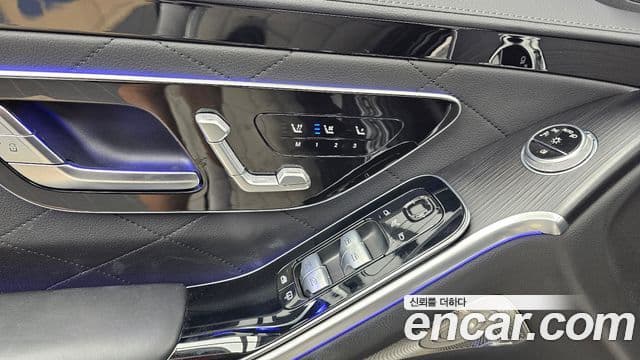 Mercedes-Benz S-Class 2024 — ფოტო 21/34