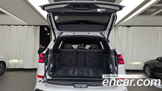 BMW X5 2025 — Photo 33/35