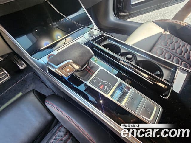 Audi RS7 2021 — Photo 4/15
