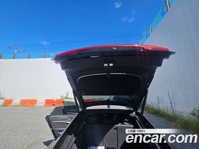 Audi RS7 2021 — Photo 9/15