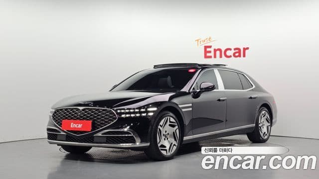 Genesis G90 2022 — Photo 24/39
