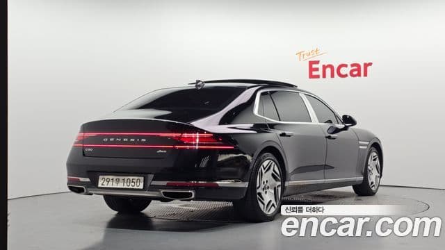 Genesis G90 2022 — Photo 6/39