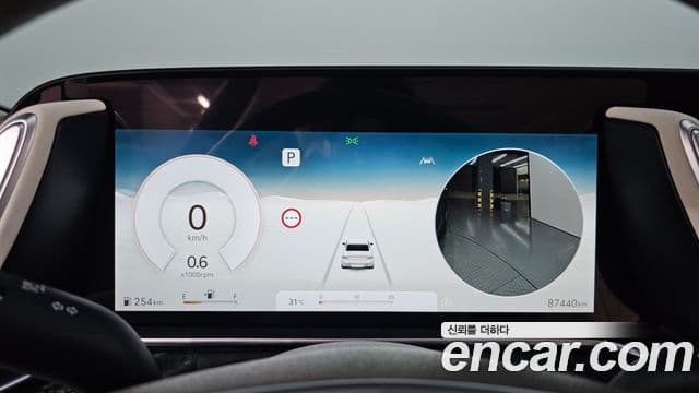 Genesis G90 2022 — Photo 35/39