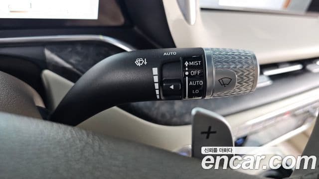 Genesis G90 2022 — Photo 21/39