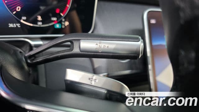 Mercedes-Benz S-Class 2021 — Photo 3/34