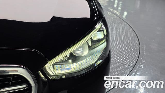 Mercedes-Benz S-Class 2021 — Photo 14/34