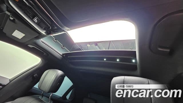 Mercedes-Benz S-Class 2021 — Photo 23/34