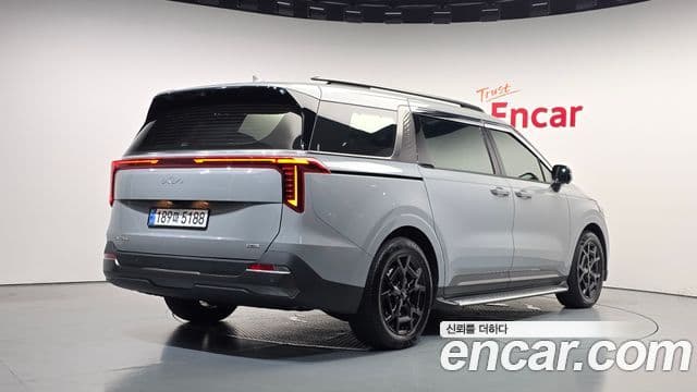 Kia Carnival 2025 — Photo 11/20