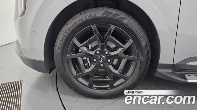 Kia Carnival 2025 — Photo 6/20