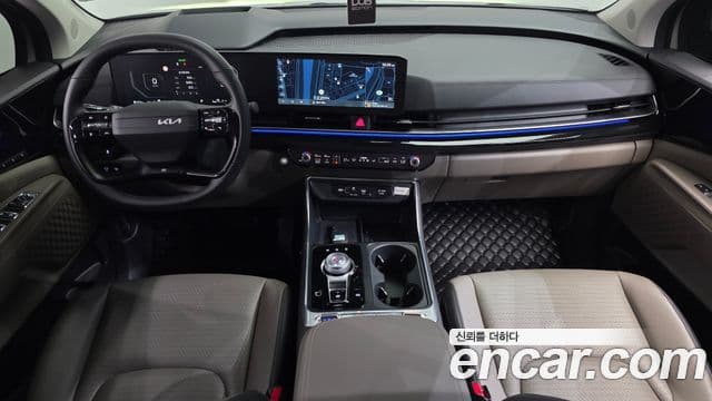 Kia Carnival 2025 — Photo 2/20