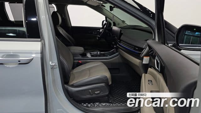 Kia Carnival 2025 — Photo 19/20