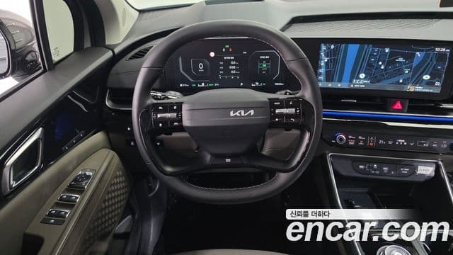 Kia Carnival 2025 — Photo 14/20