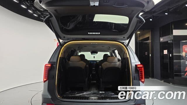Kia Carnival 2025 — Photo 12/20