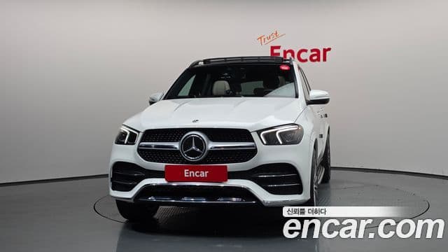 Mercedes-Benz GLE-Class 2023 — Photo 3/20