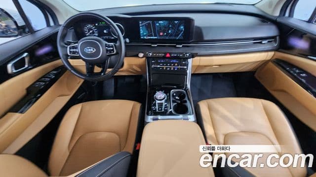 Kia Carnival 2021 — Фото 7/20