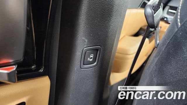 Kia Carnival 2021 — Фото 20/20