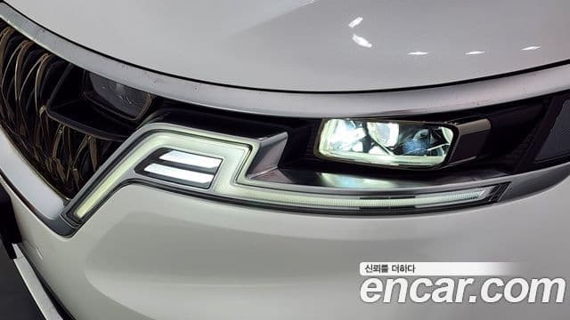 Kia Carnival 2021 — Şəkil 30/36