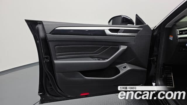 Volkswagen Arteon 2022 — ფოტო 2/31
