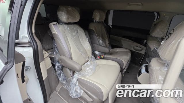 Kia Carnival 2026 — Şəkil 2/20