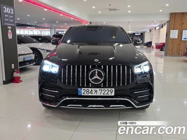 Mercedes-Benz GLE-Class 2023 — Photo 18/20