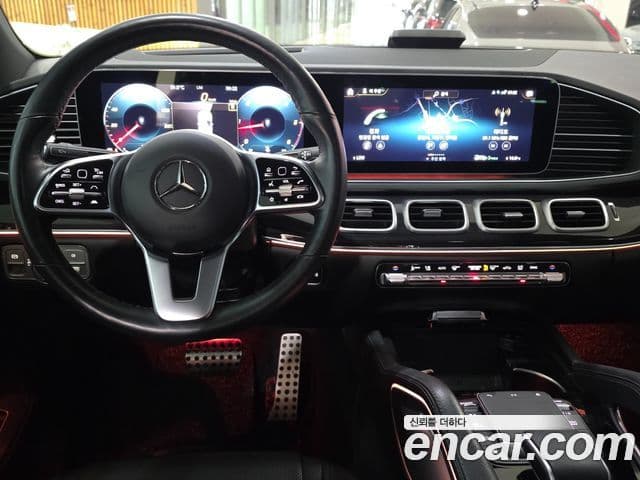 Mercedes-Benz GLE-Class 2023 — Photo 15/20