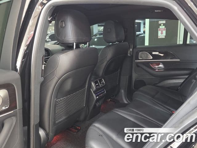 Mercedes-Benz GLE-Class 2023 — Photo 9/20