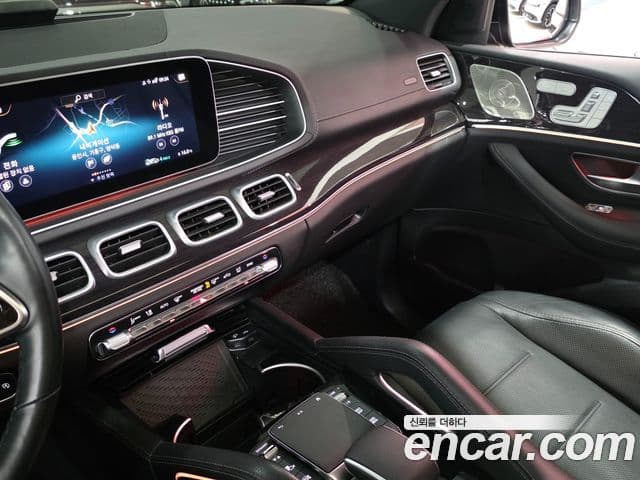 Mercedes-Benz GLE-Class 2023 — Photo 4/20