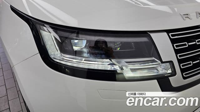 Land Rover Range Rover 2023 — Şəkil 4/41