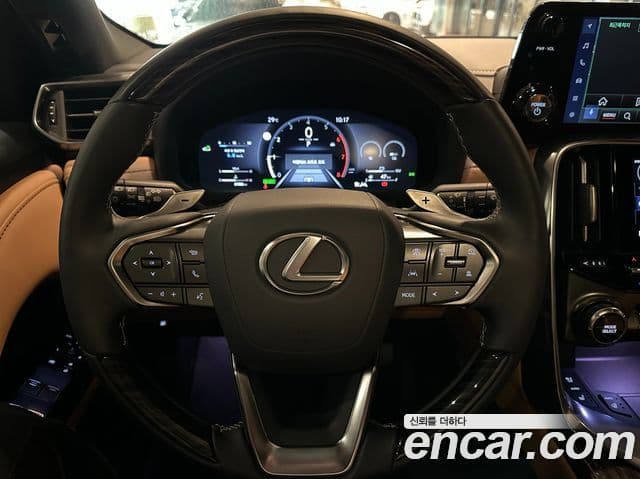 Lexus LX 2025 — Фото 14/20