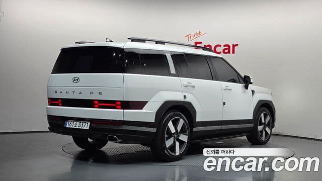 Hyundai Santa Fe 2025 — Photo 25/34