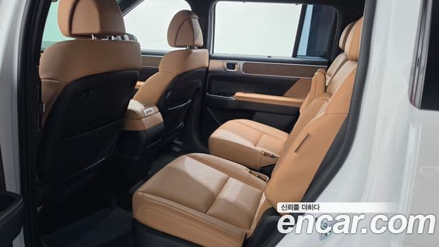 Hyundai Santa Fe 2025 — Photo 34/34