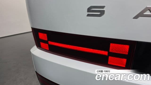 Hyundai Santa Fe 2025 — Photo 23/34