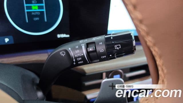 Hyundai Santa Fe 2025 — Photo 9/34
