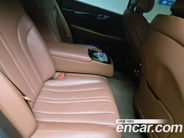 Genesis G80 2021 — Photo 13/20