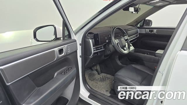 Hyundai Santa Fe 2023 — ფოტო 13/34