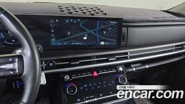 Hyundai Santa Fe 2023 — ფოტო 7/34