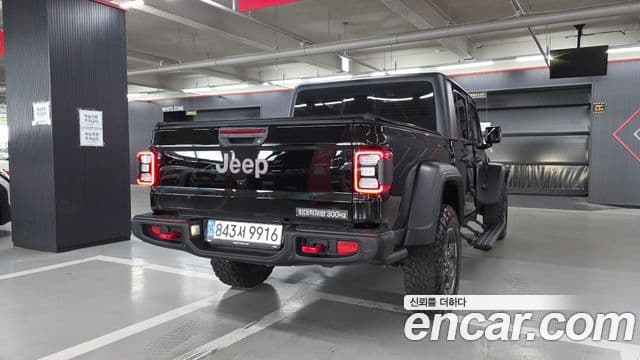 Jeep Gladiator 2023 — Şəkil 3/20