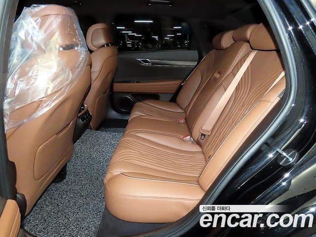 Genesis G80 2022 — Photo 14/20